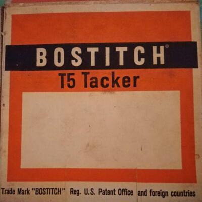 Bostitch staplers Lot