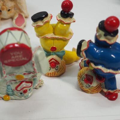 Lot 73  Handstand/ figurines
