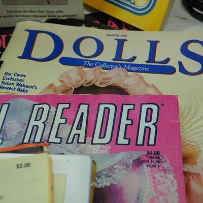 Lot 76 Doll and Antique collecting books and Magazines.