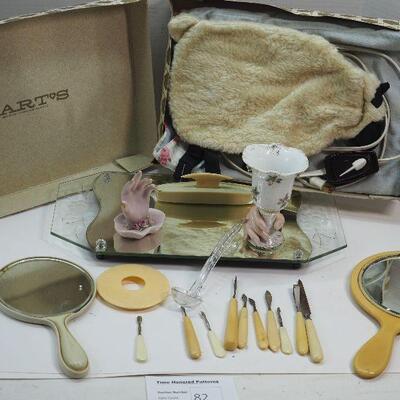 Lot 82 Victorian Vanity set, Mirrors.
