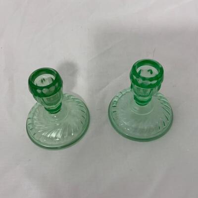 .152. VINTAGE | Green Depression Swirl | Candlesticks