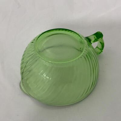 .156. VINTAGE | Anchor Hocking | Green Depression | Batter Bowl