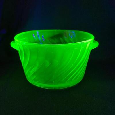 .157. VINTAGE | Anchor Hocking | Open Ice Bucket