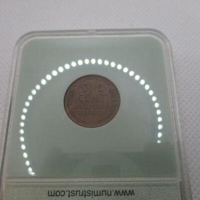 Lot 69 - 1917 Lincoln Wheat Penny MS65BN Graded