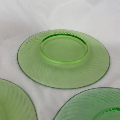 .159. VINTAGE | Anchor Hocking | Green Depression | 7 Plates Saucers