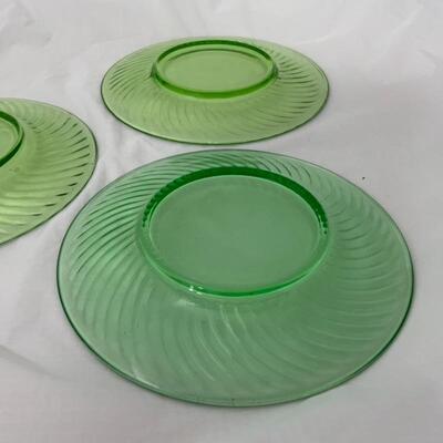 .159. VINTAGE | Anchor Hocking | Green Depression | 7 Plates Saucers