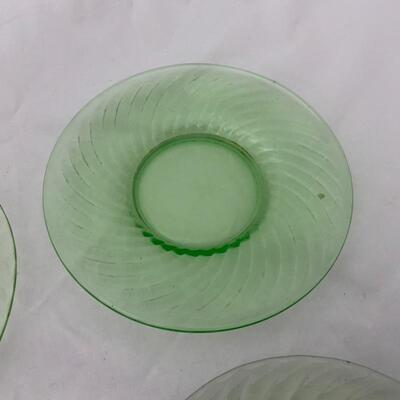 .159. VINTAGE | Anchor Hocking | Green Depression | 7 Plates Saucers