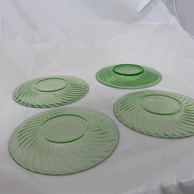.159. VINTAGE | Anchor Hocking | Green Depression | 7 Plates Saucers