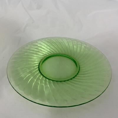 .160. VINTAGE | Anchor Hocking | Green Swirl | 10â€ Dinner Plates
