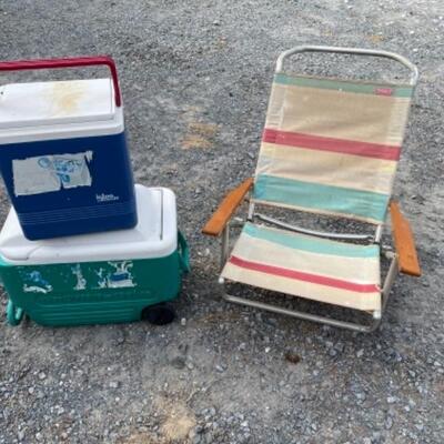 O632 Two coolers and beach chair 