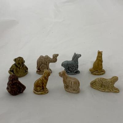 .170. VINTAGE | Wades | 8 Safari Animals 