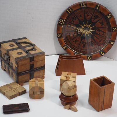 Lot 87 Wooden puzzles and Boxes