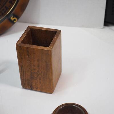 Lot 87 Wooden puzzles and Boxes