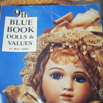 Lot 88 Vintage 1940s-1960s doll Ephemera