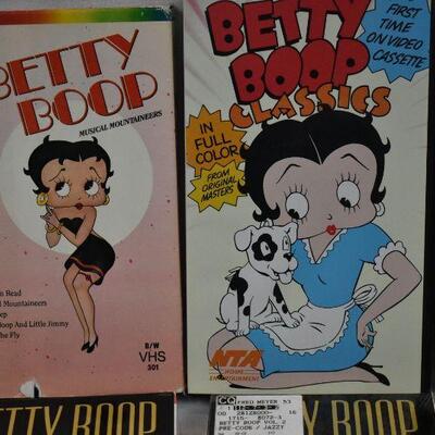 8 Betty Boop VHS Tapes - Vintage