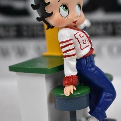 Betty Boop Character Collectible: Diner w/ Milkshake - Clock untested
