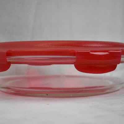 2x Tupperware with Red Lids, 6 Locks, w/ Seal for Tupperware