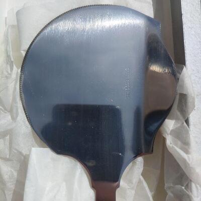 Kitchen utensil