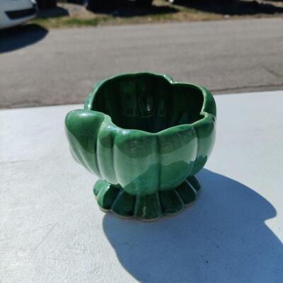Shownee glass bowl