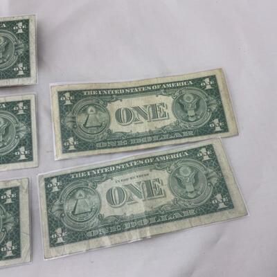 .193. CURRENCY | 5 One Dollar Silver Certificates | 1935 Series