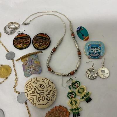.205. Artistic Jewelry Lot | Jean Ferrier | Barbara Lavallee 