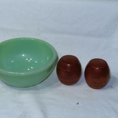 Bowl, salt, and pepper shakers
