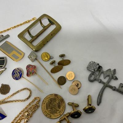 .212. Gold Tone Costume Jewelry | Money Clips | Pins | Cufflinks 