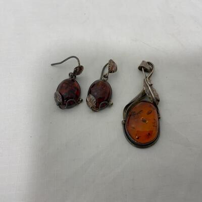 .213. Sterling Silver and Amber | Pendant | Drop Earrings