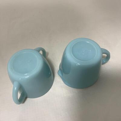.226. VINTAGE | Fire King Delphite | Creamer & Sugar Set