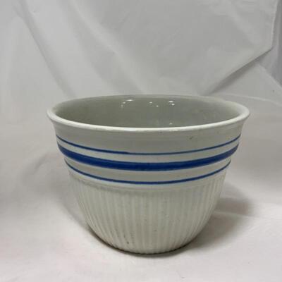 .228. VINTAGE | Pays to Mix with Hotmar Hardware | Stoneware | Princeton, Wis