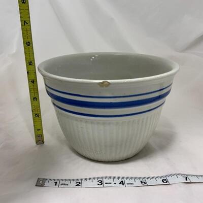 .228. VINTAGE | Pays to Mix with Hotmar Hardware | Stoneware | Princeton, Wis