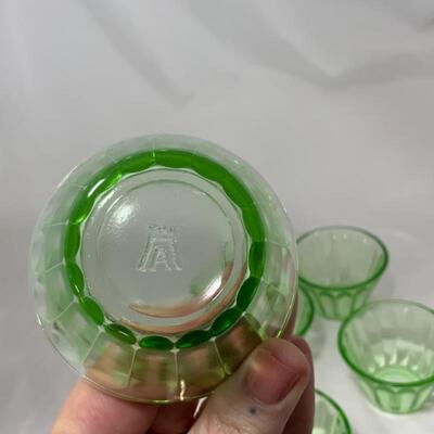 .229. VINTAGE | Anchor Hocking | 5 Nut Cups