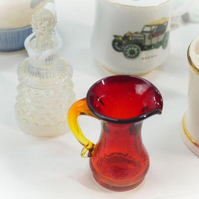 Lot 99 Glassware and figurines