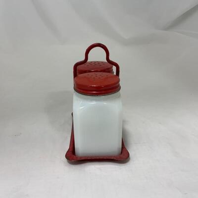 .234. VINTAGE | Salt and Pepper Girls | Red Caddy
