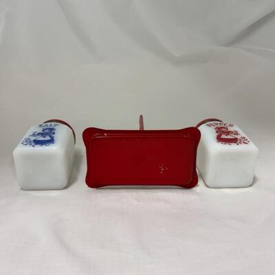.234. VINTAGE | Salt and Pepper Girls | Red Caddy
