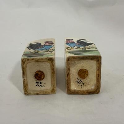 .240. VINTAGE | Rooster Salt and Pepper | Japan Marked