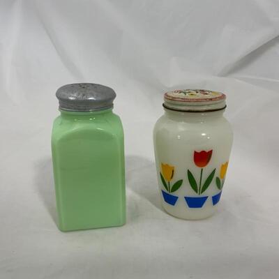 .242. VINTAGE | Fire King Tulip | McKee Jadite | Salt Shakers
