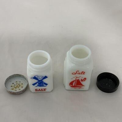 .245. VINTAGE | Two Salt Shakers | Sailboat | Windmill 
