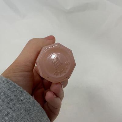 .246.  VINTAGE | Anchor Hocking | Pink Salt and Pepper Set