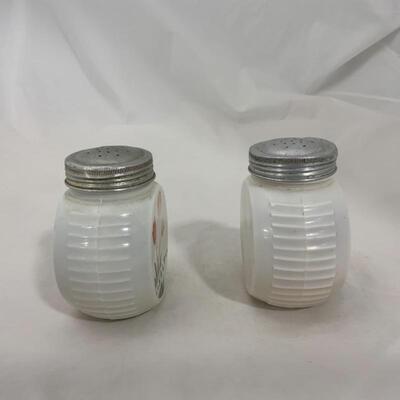 .248. VINTAGE | Fire King Tulip | Large Round Salt and Pepper Shakers
