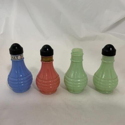 .249. VINTAGE | Four Euclid Coffee Co Shakers | Salt Pepper