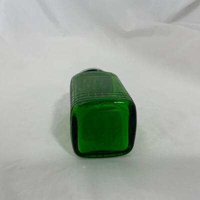 .250. VINTAGE | Single Square Green Shaker | Salt | Pepper