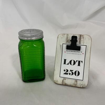 .250. VINTAGE | Single Square Green Shaker | Salt | Pepper