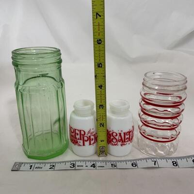 .254. VINTAGE | Four Salt and Pepper Shakers | No lids