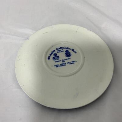 .269. VINTAGE | Plymouth Rock Mass | Staffordshire Ware | Tea Trivet