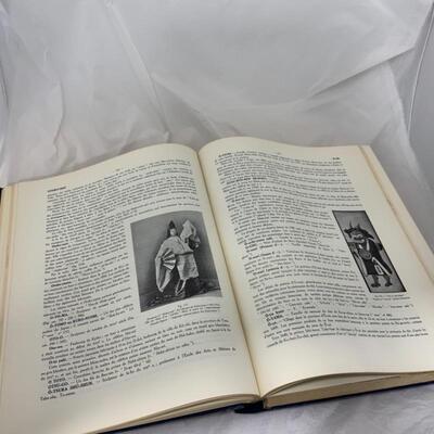 .282. Two Volumes | Ko-Ji HÃ´ton | 1965 | French/Asian Reference Books