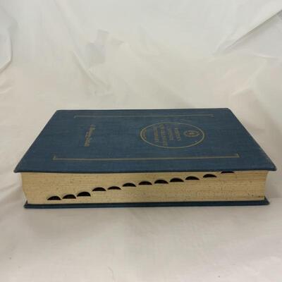 .283. VINTAGE | Websterâ€™s Seventh New Collegiate Dictionary
