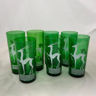 .286. VINTAGE | Nine Green Gazelle Glasses 
