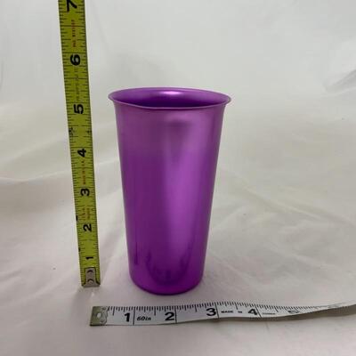 .287. VINTAGE | Five Aluminum Colored Tumblers
