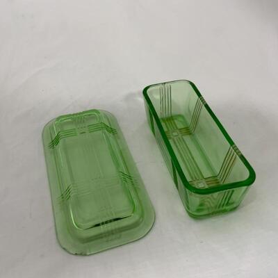 .299. VINTAGE | Green Depression Butter Dish